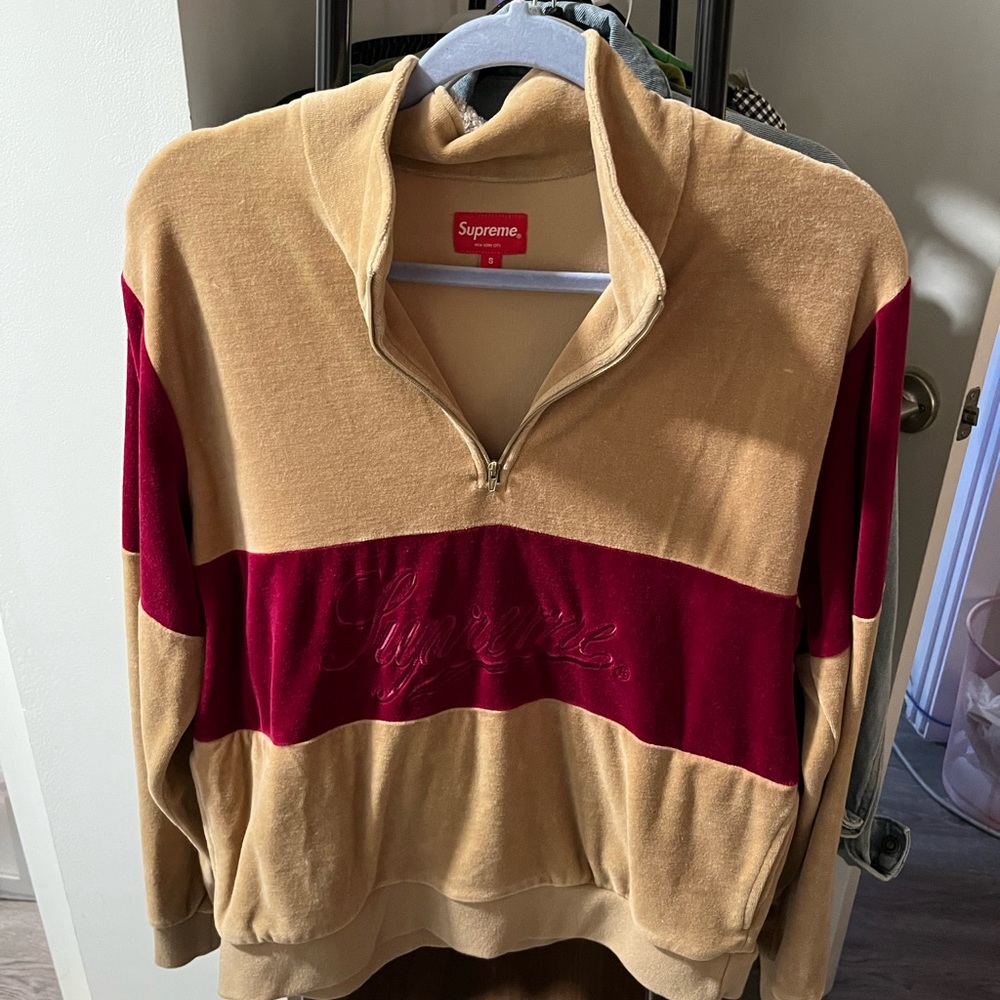 Supreme Quarter Sleeve Zip Up